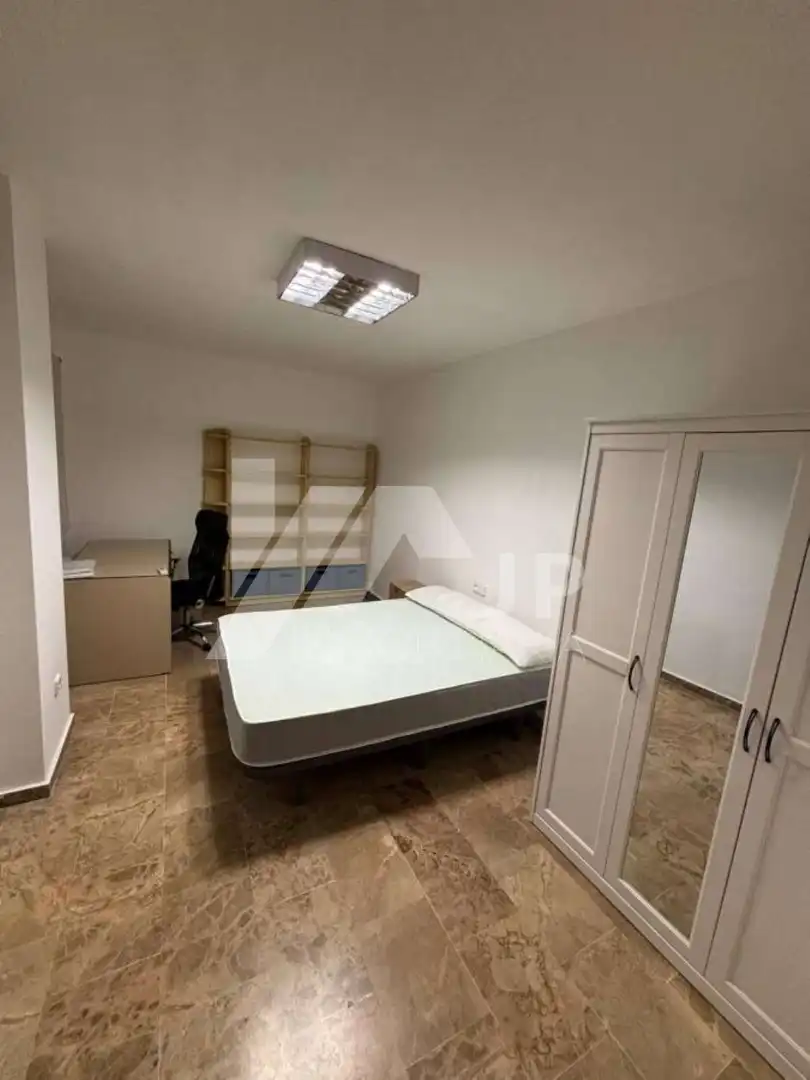 Piso de 103 m² en Granada