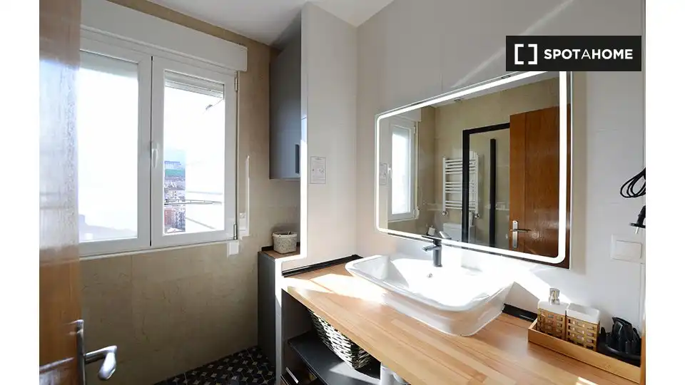 Habitación 115 m², Bilbao
