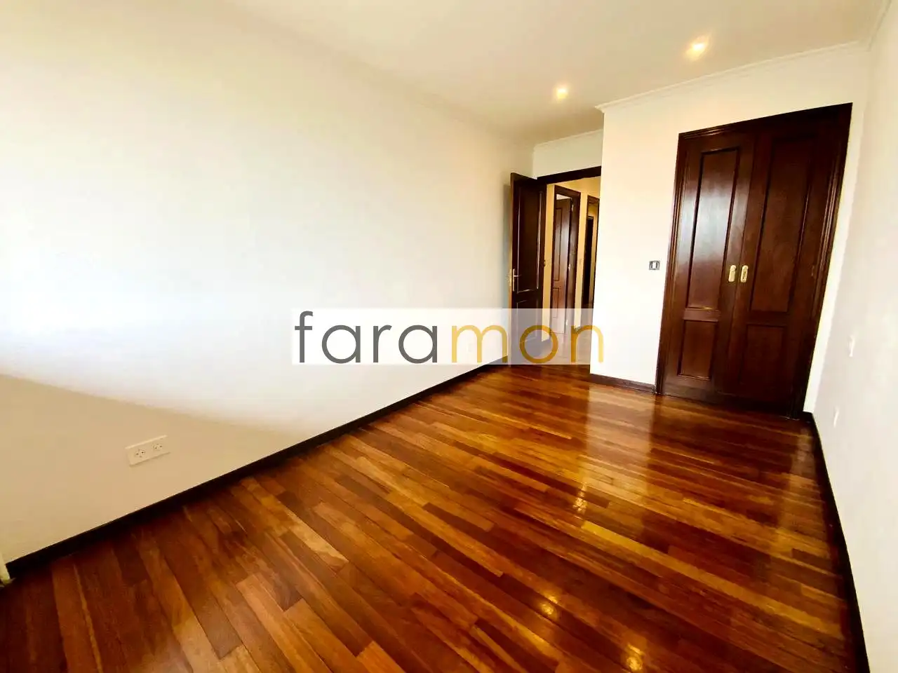 Piso de 185 m² en Vigo