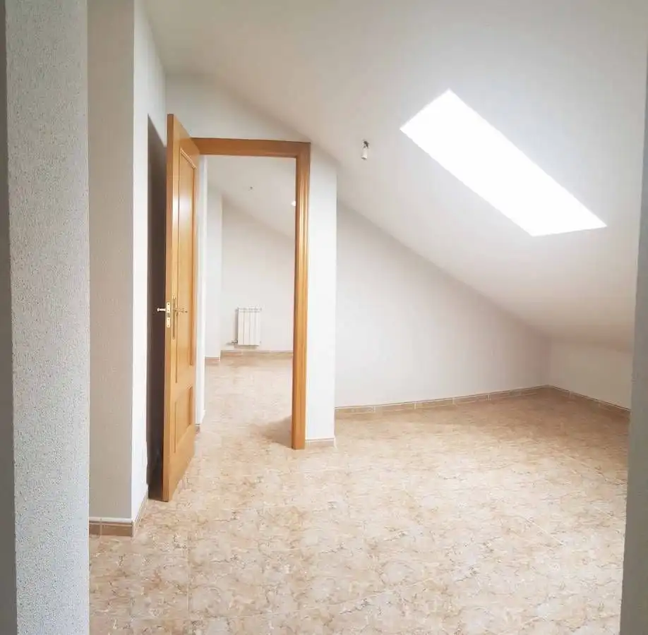 Piso de 96 m² en Medina de Rioseco