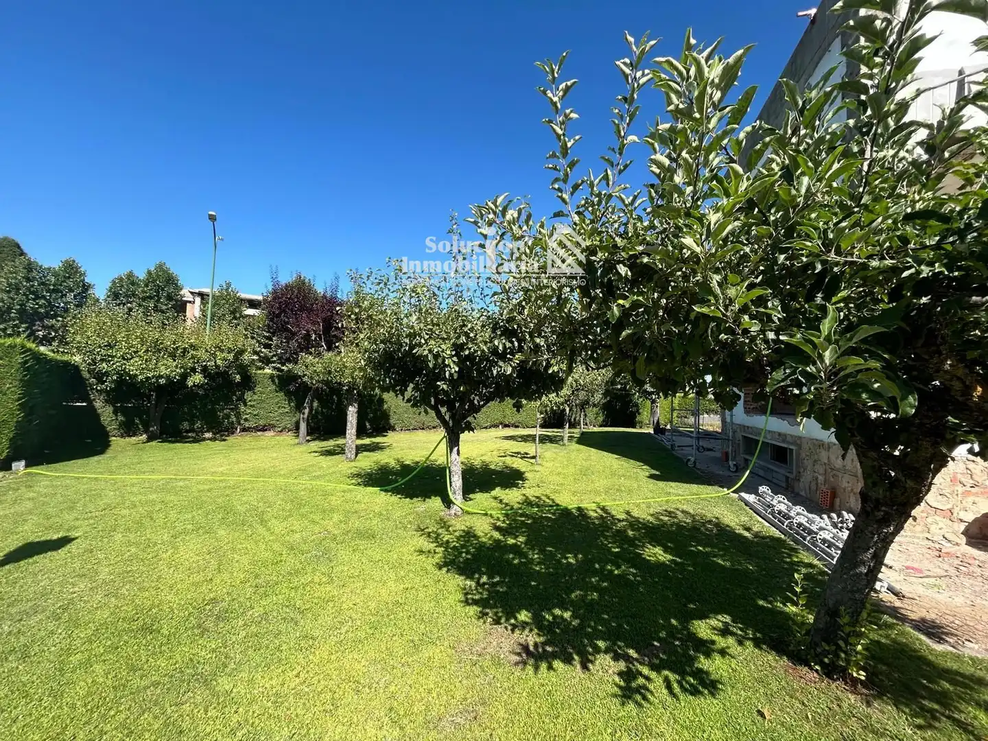 Pis de 500 m² a Villamayor
