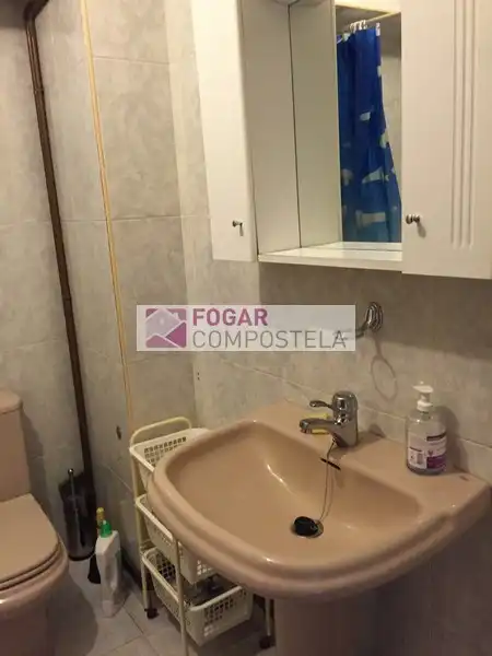 Wohnung 80 m² in Santiago de Compostela