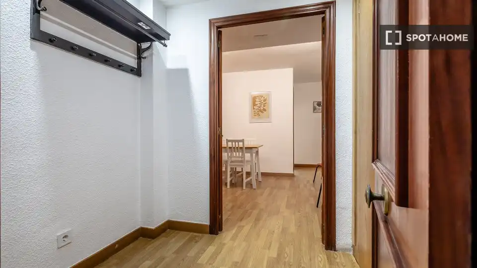 Chambre à louer, Valence