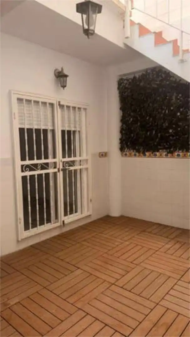 Casa de 80 m² a Mislata