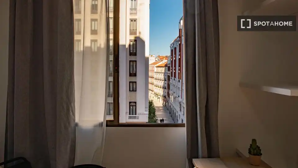 Habitació de lloguer, Madrid