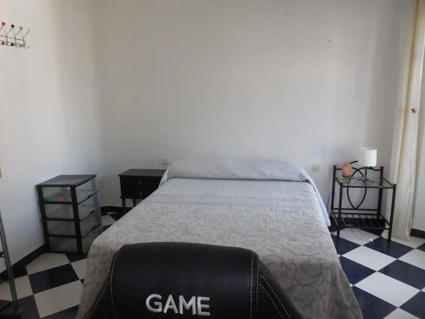 Piso de 84 m² en Granada