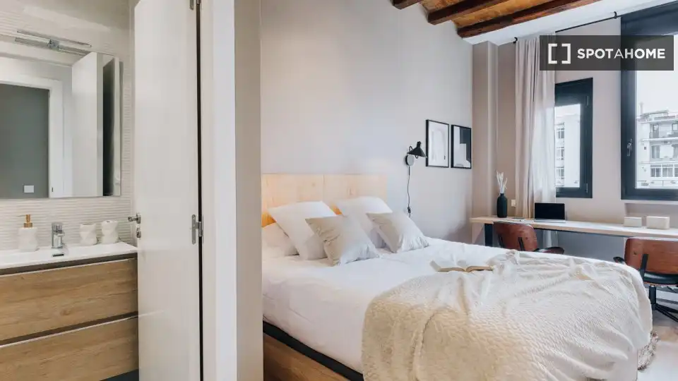 Habitación 96 m², Barcelona