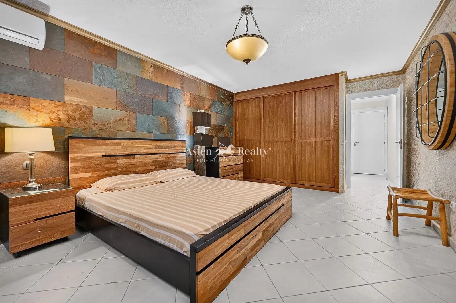 Casa de 325 m² en Arona