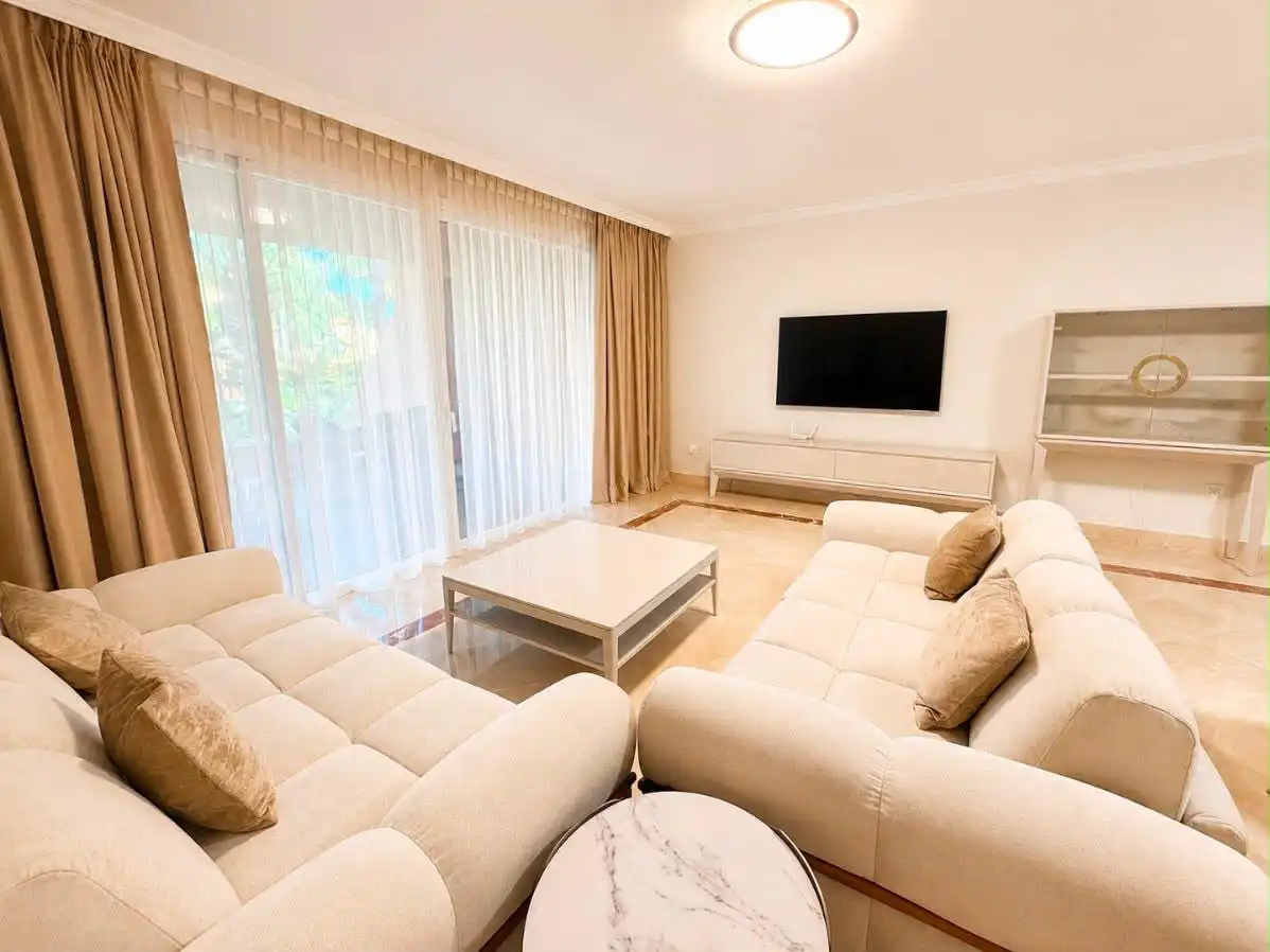 Wohnung 200 m² in Marbella