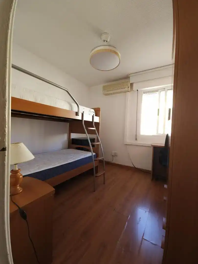 Piso de 98 m² en Sevilla