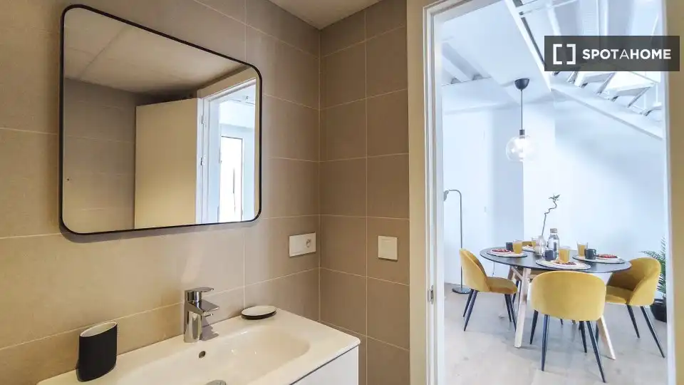 Habitación 67 m², Málaga