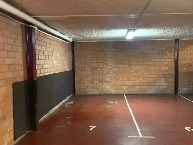 Piso de 85 m² en Oviedo