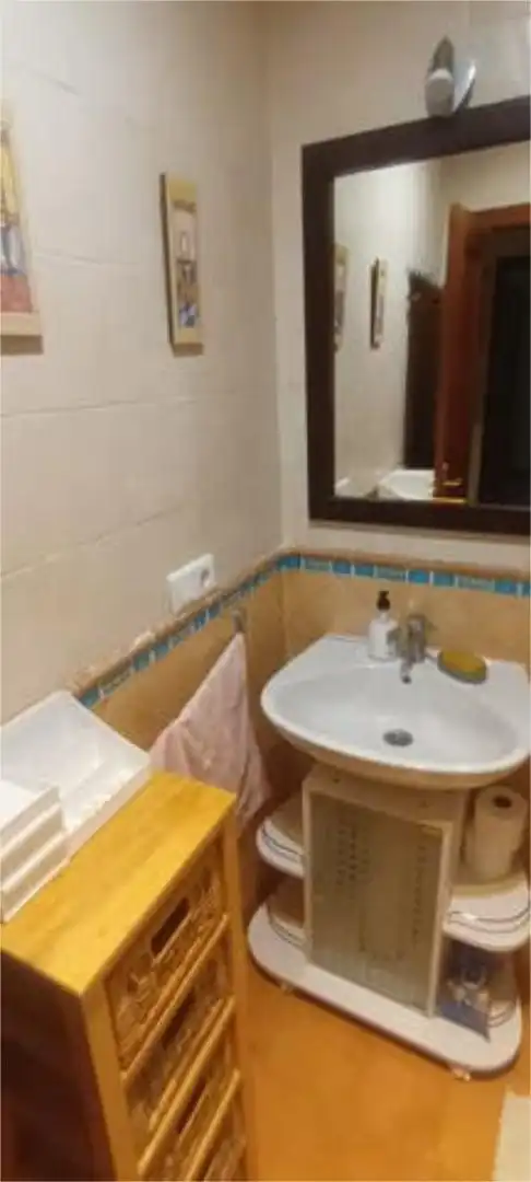 Casa de 110 m² en Hazas de Cesto