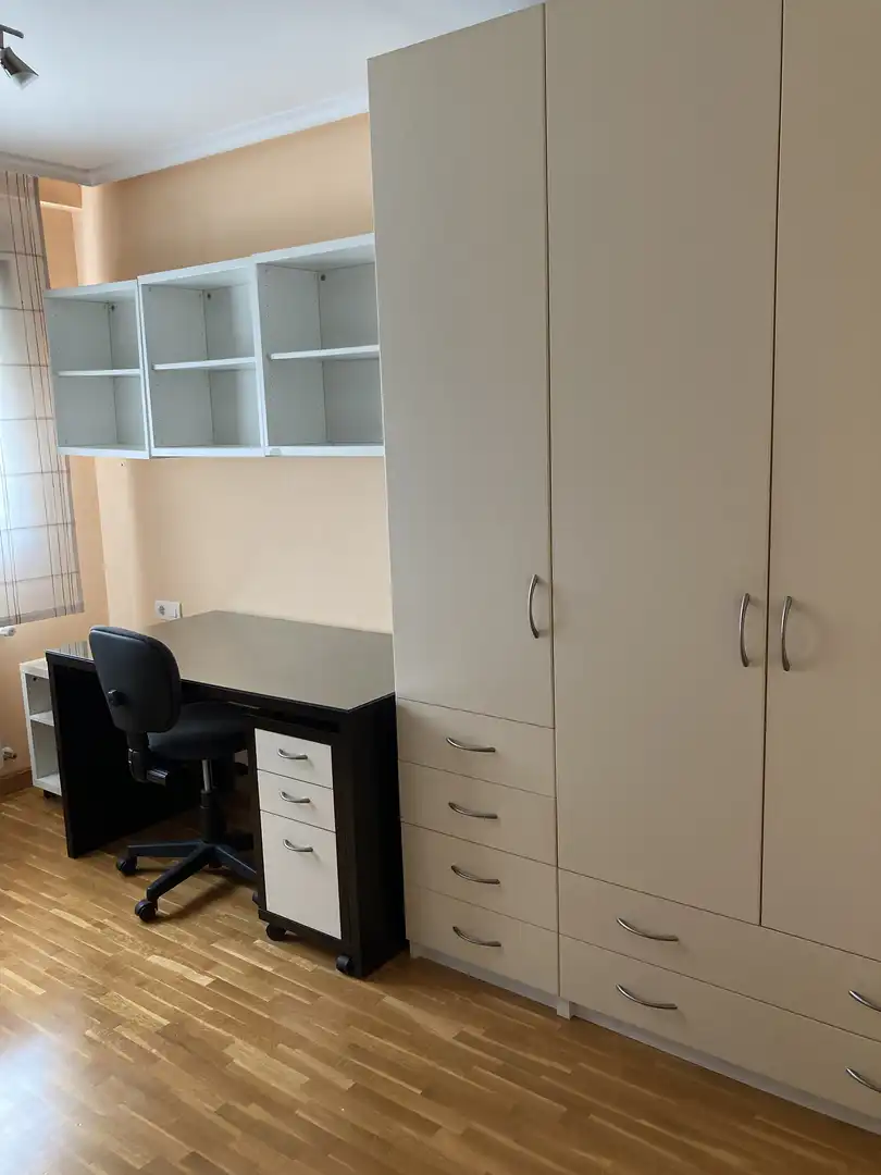 Piso de 98 m² en Oviedo