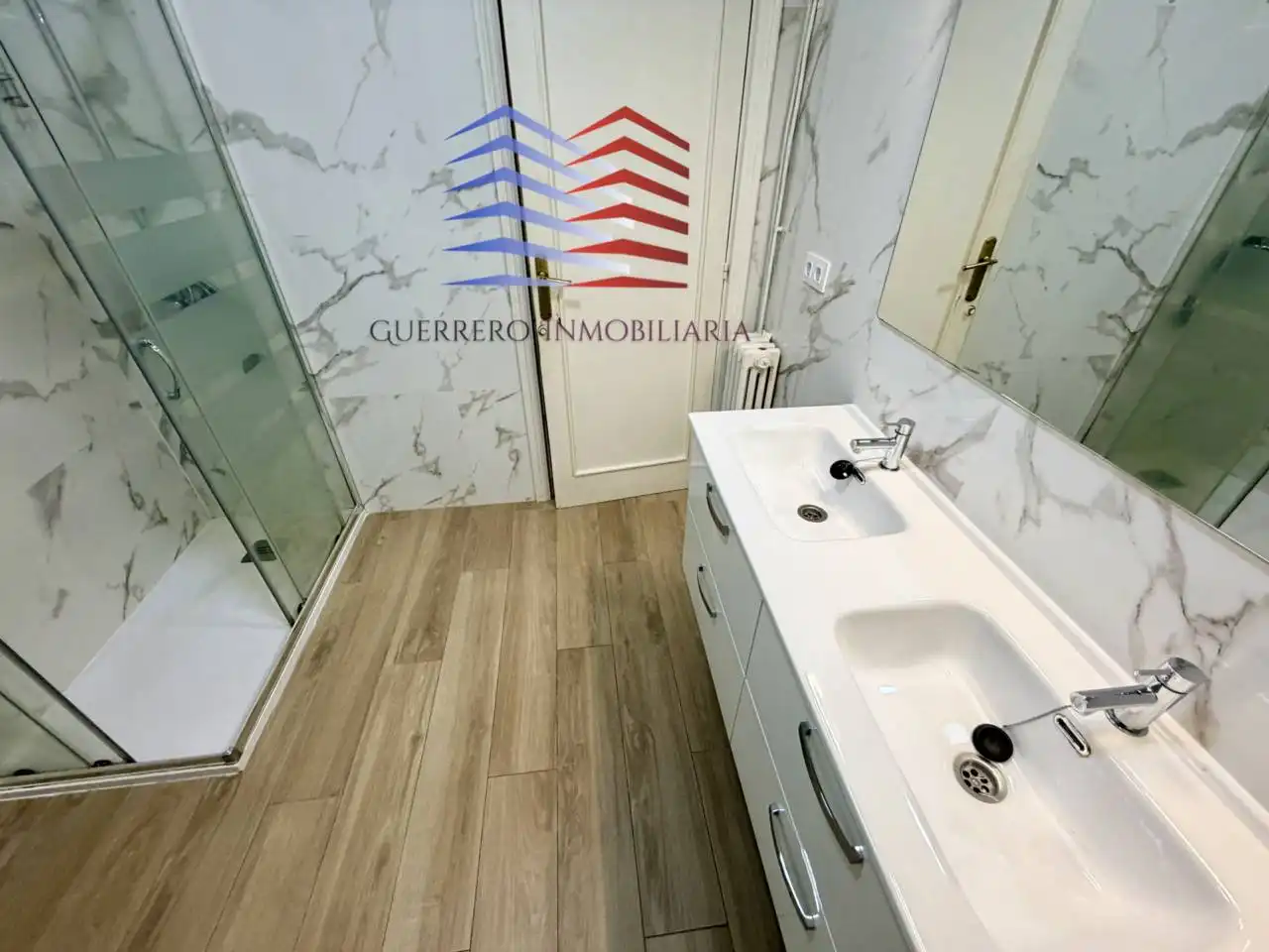 Piso de 100 m² en Ourense