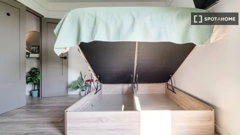 Habitació de lloguer, Barcelona