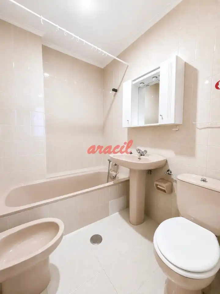 Piso de 60 m² en Ourense