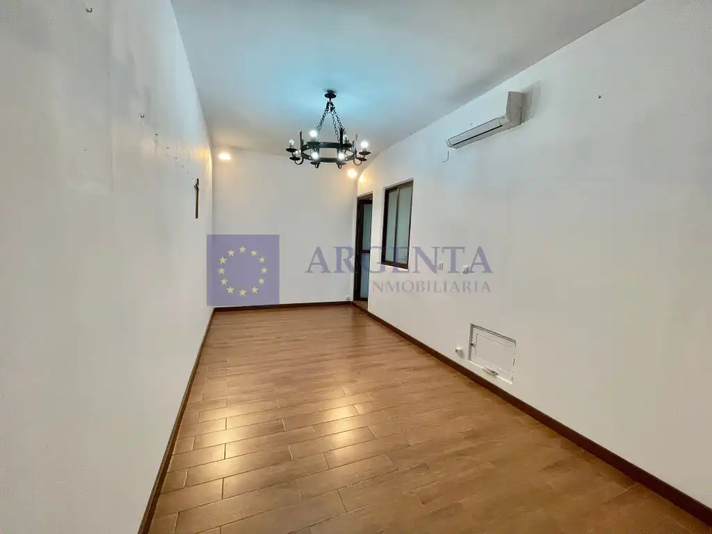 Casa de 160 m² en Malpartida de Cáceres