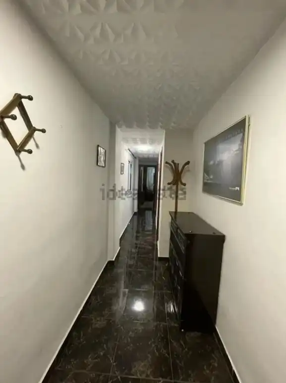Piso de 90 m² en Granada