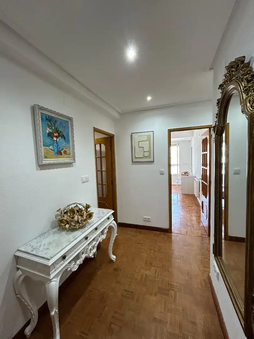 Habitación 100 m², Ourense