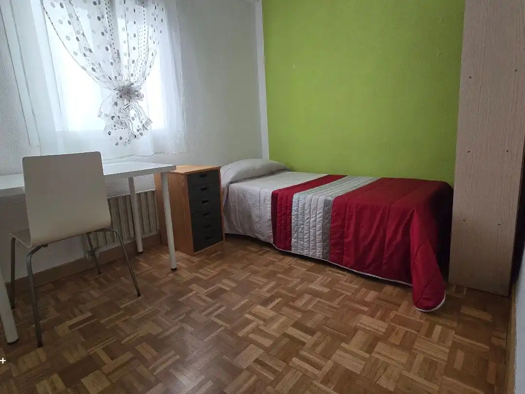 Habitación 95 m², Valladolid