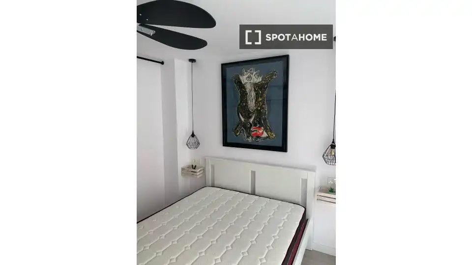 Habitación 46 m², Granada