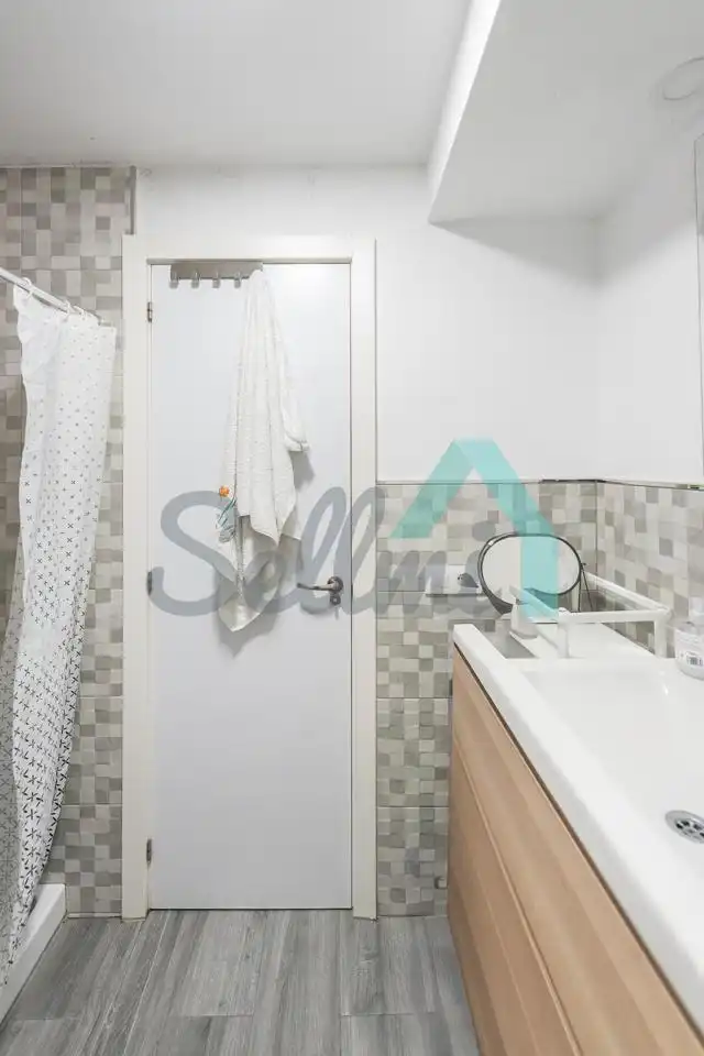Habitación 85 m², Oviedo