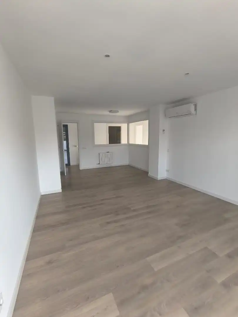 Flat 100 m² in Vilablareix