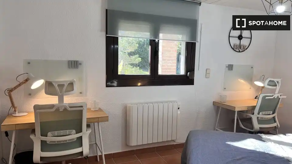 Chambre à louer, Cerdanyola del Vallès