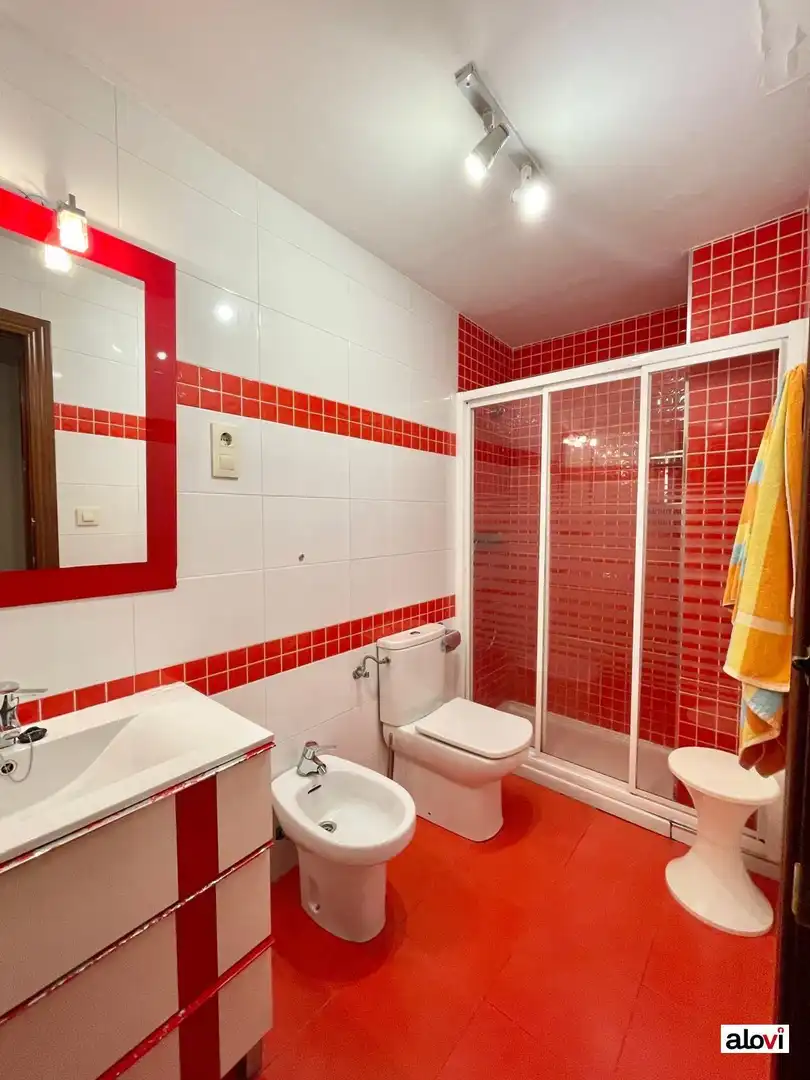 Habitación 90 m², Granada