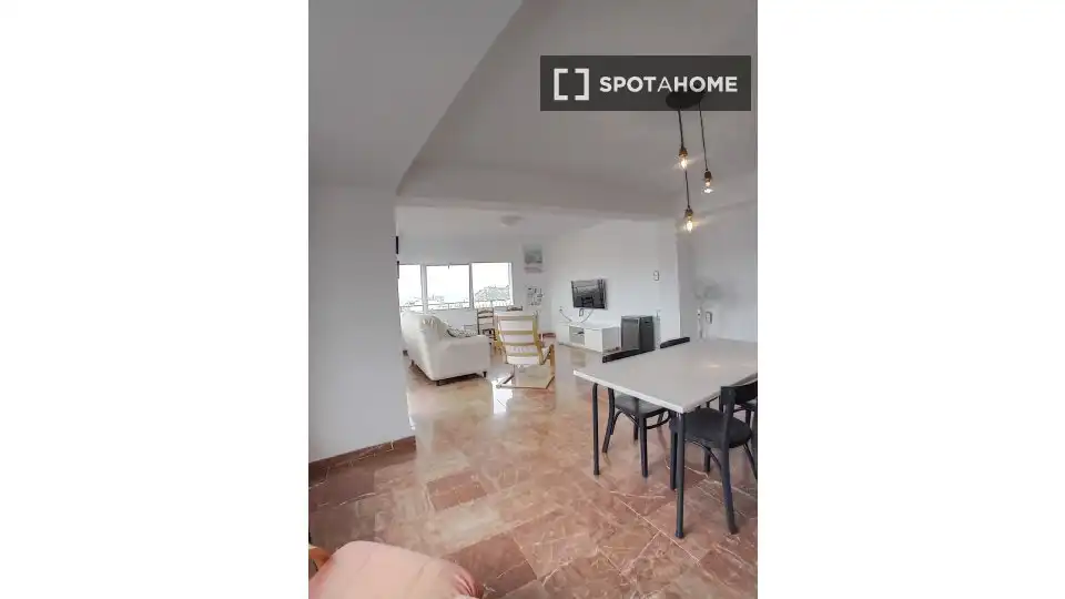 Habitación 161 m², Alicante