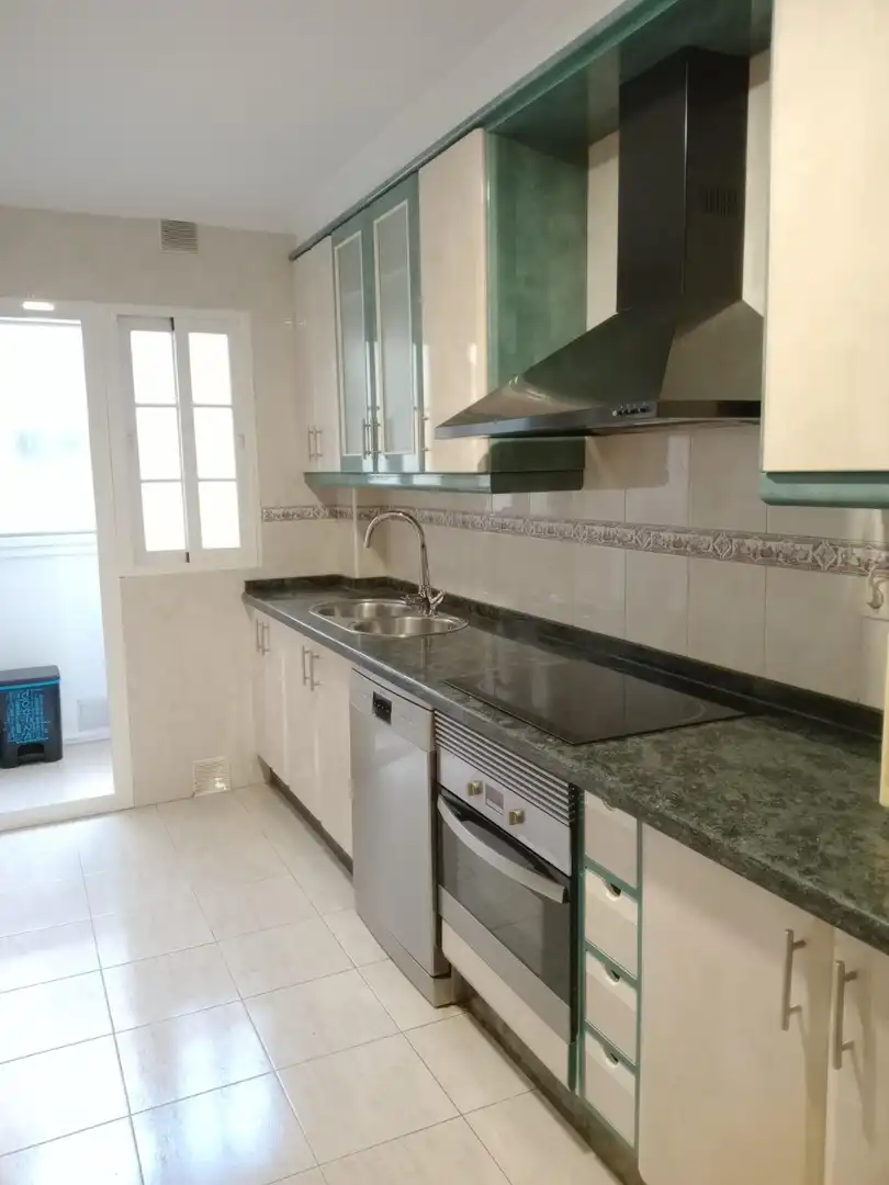 Piso de 106 m² en Motril