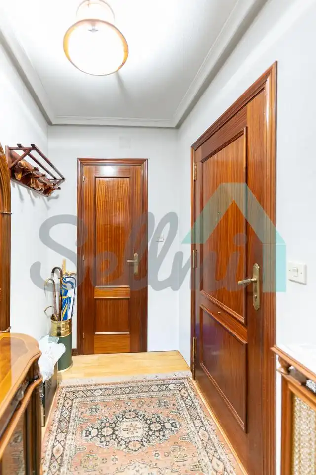 Wohnung 119 m² in Oviedo