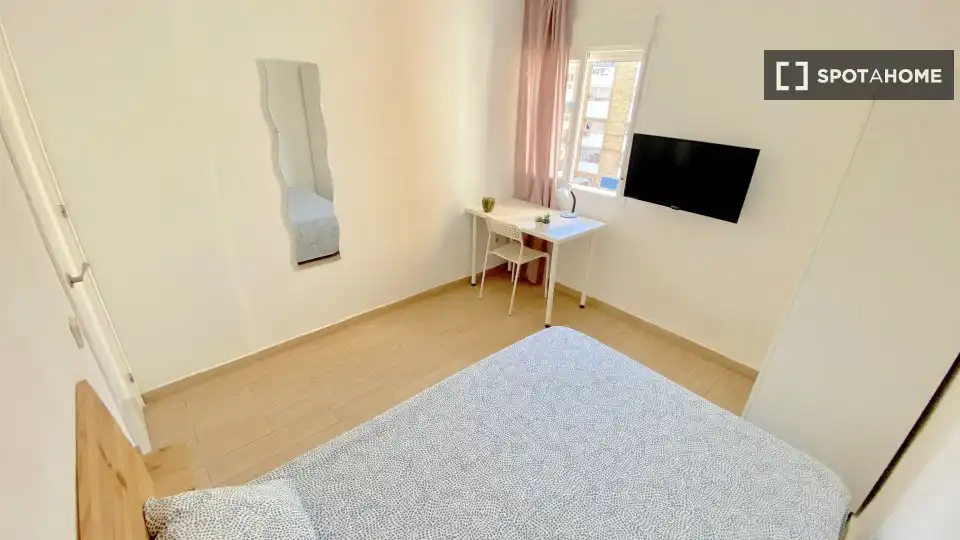 Habitación 76 m², Sevilla