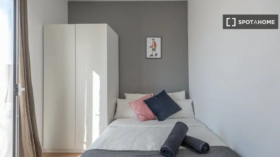 Habitación 140 m², Madrid