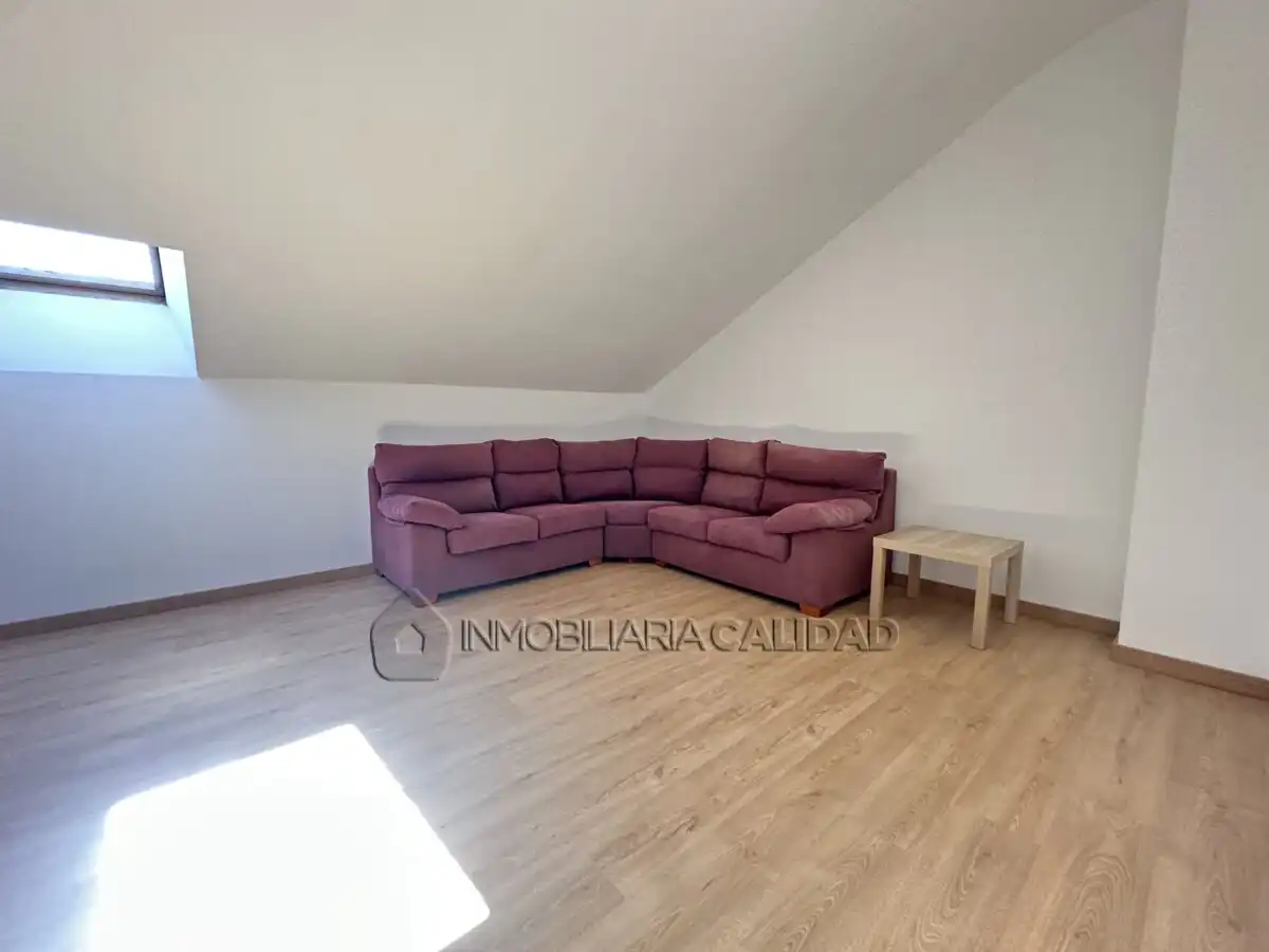 Casa de 201 m² en Villagonzalo Pedernales