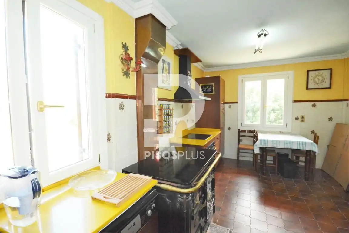 Casa de 230 m² a Sant Sebastià