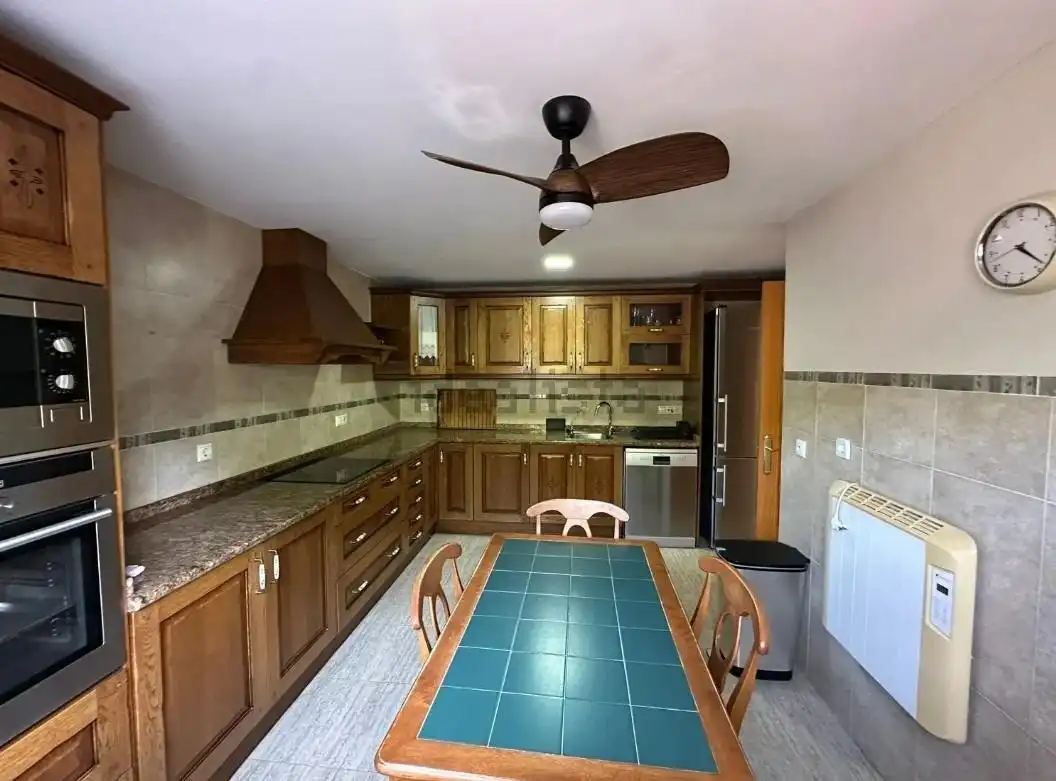 Casa de 240 m² en Alicante