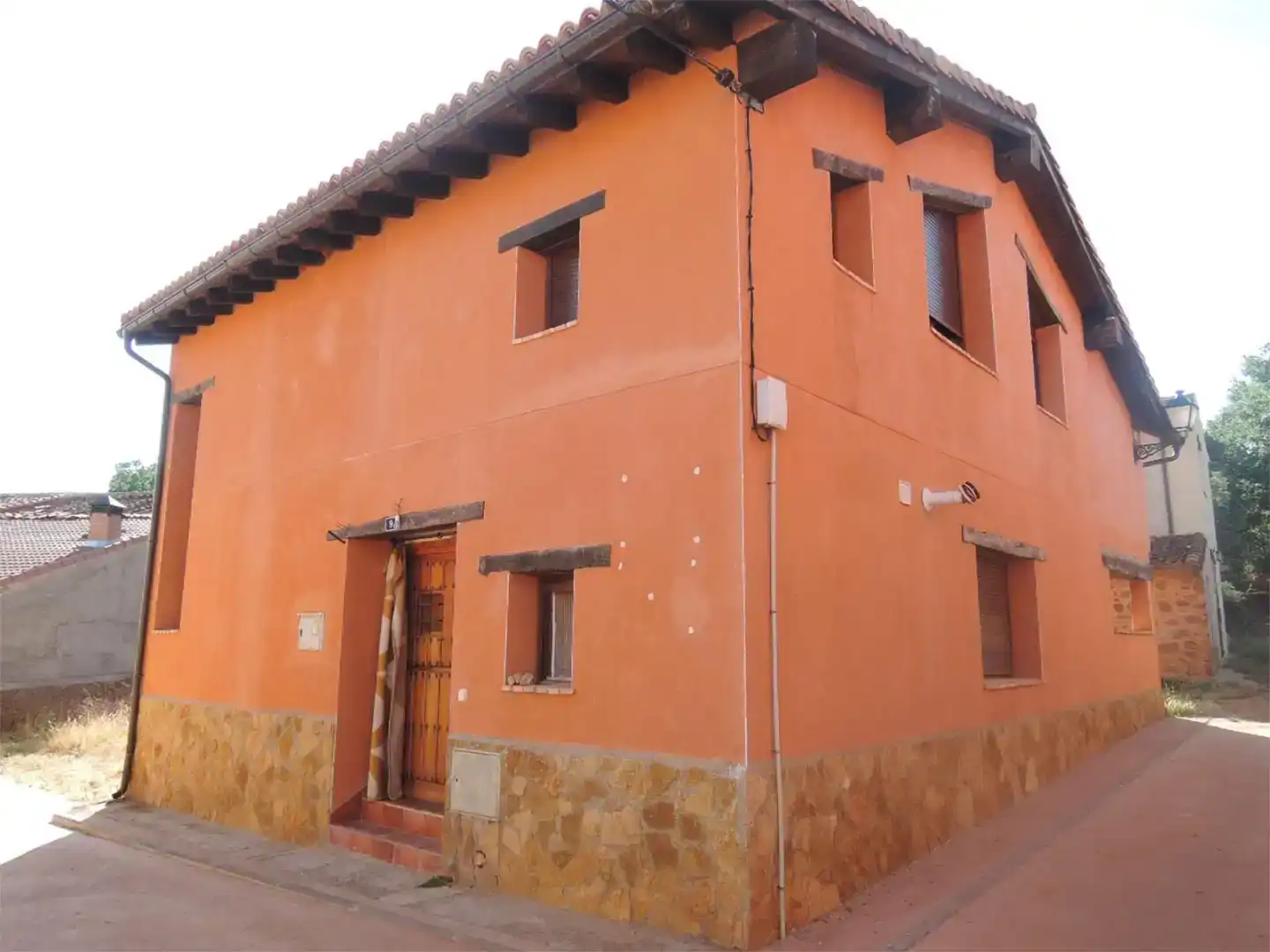 Casa de 130 m² en Fresno de Cantespino