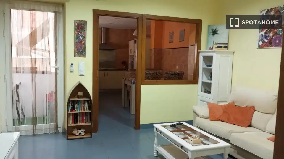 Habitación 115 m², Alicante