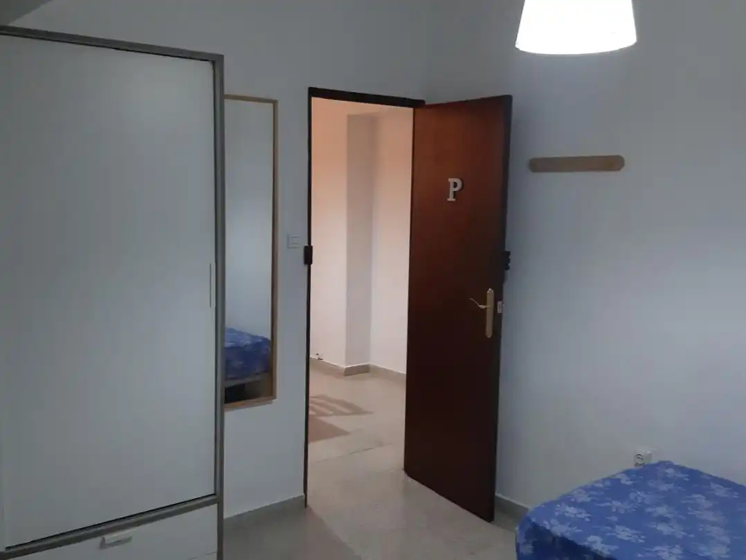 Piso de 85 m² en Granada