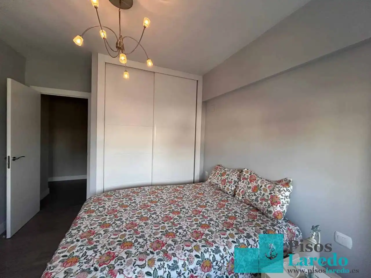 Piso de 55 m² en Laredo