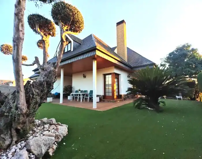 Casa de 455 m² en Lliçà d'Amunt