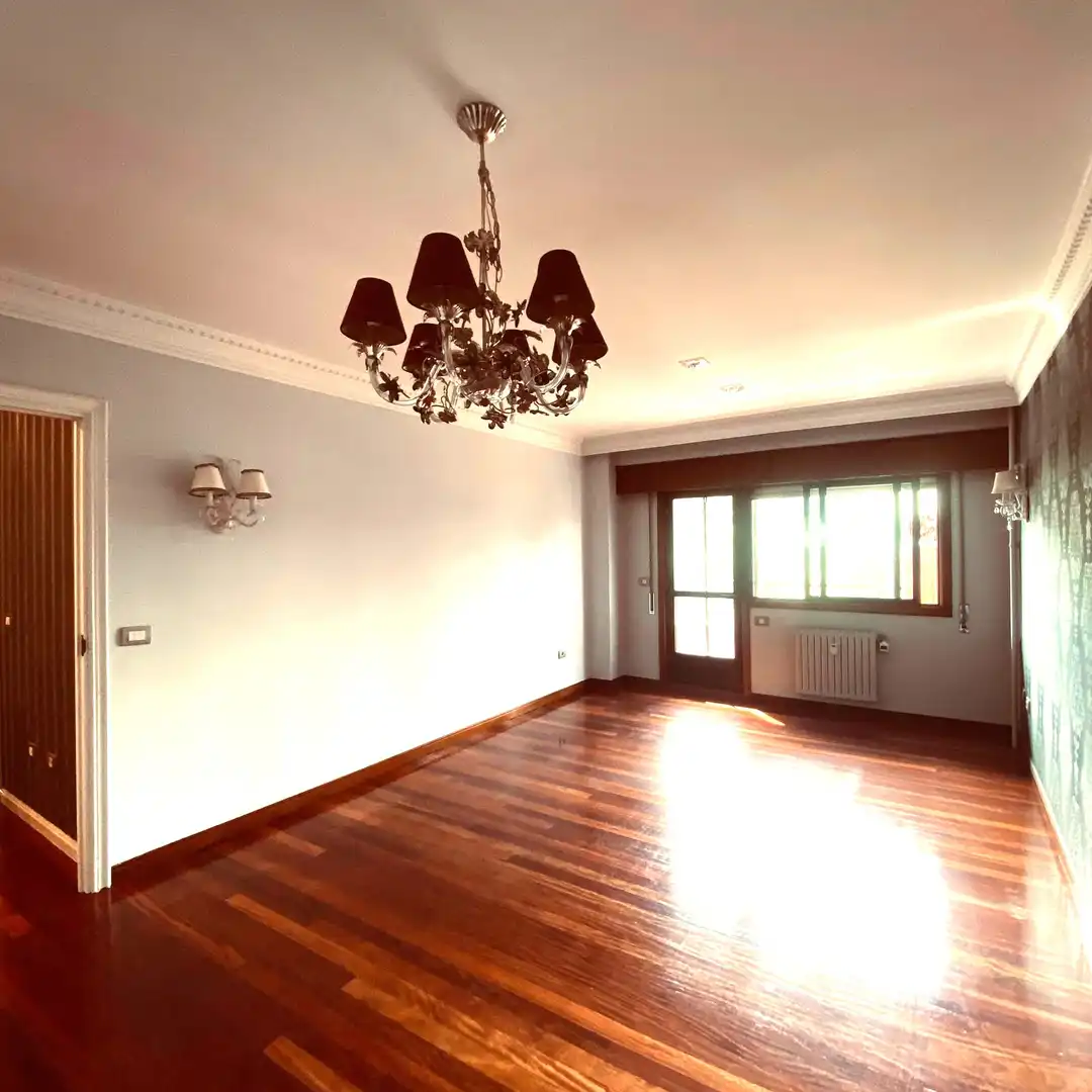 Piso de 171 m² en Vigo