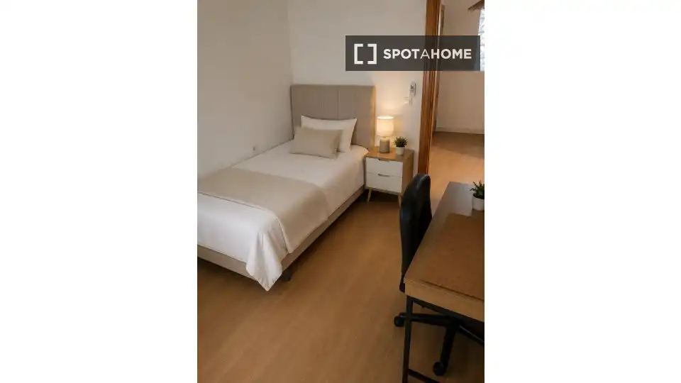 Habitación 104 m², Alicante