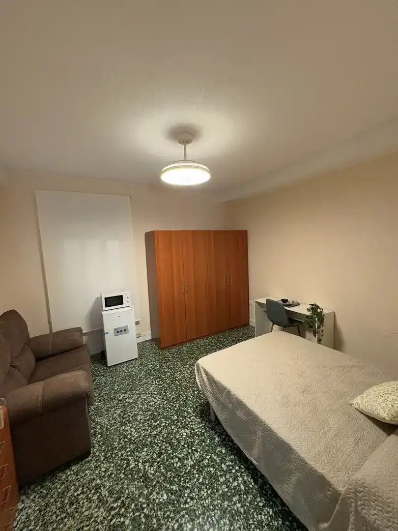 Habitación 120 m², Alzira
