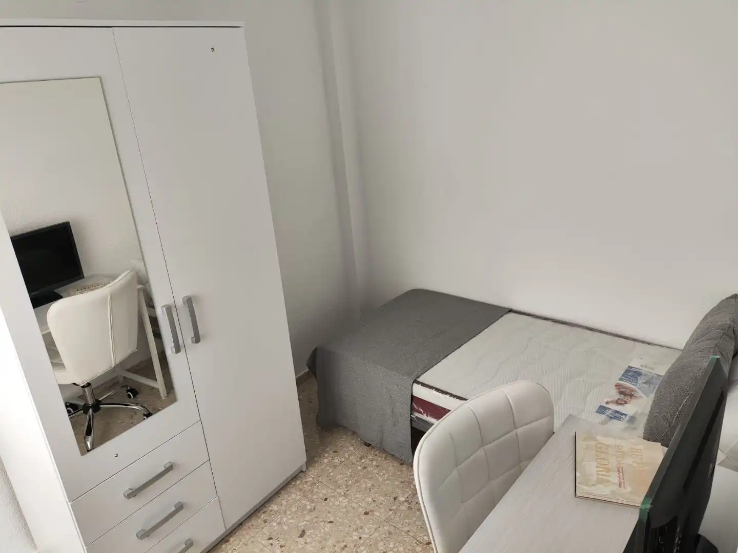 Pis de 65 m² a Còrdova
