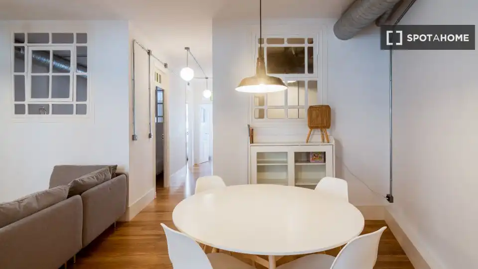Habitación 92 m², Vigo