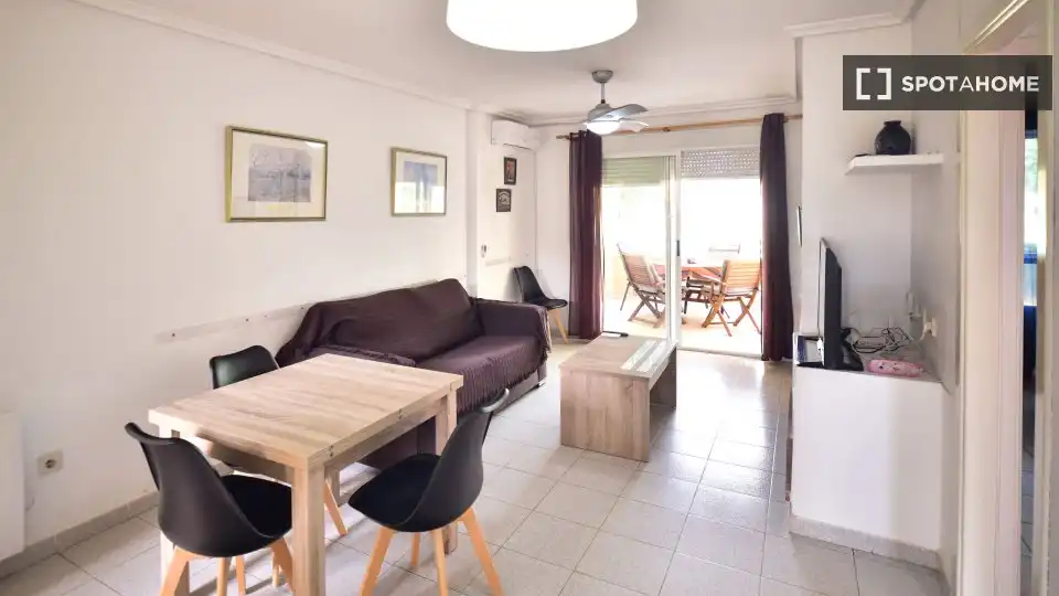 Habitación 75 m², Dénia