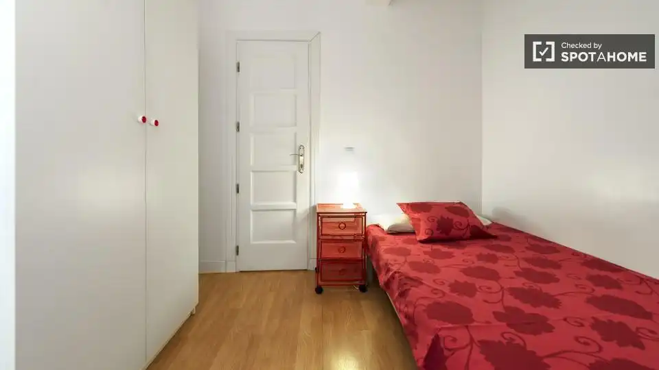Habitación 70 m², Madrid